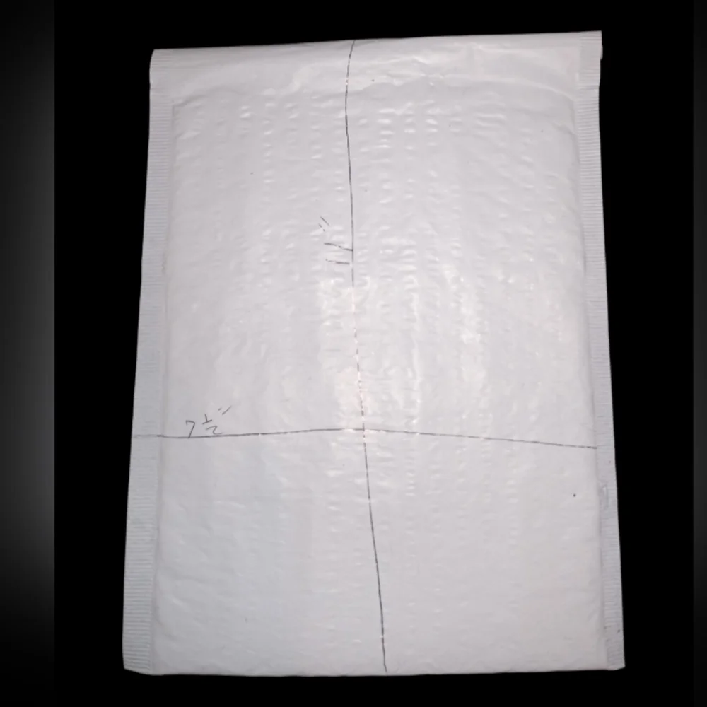 White bubble poly mailers 30pk